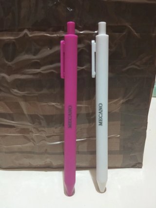 Lote Mecano Pendrive + 2 Bolígrafos