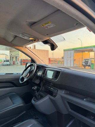 Opel Vivaro 2021