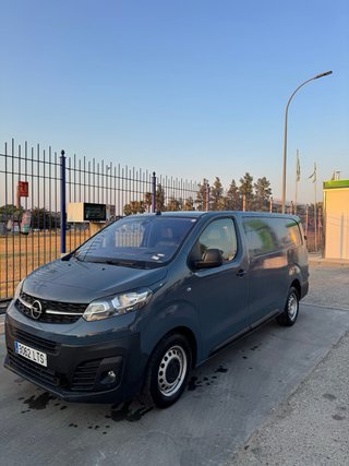 Opel Vivaro 2021