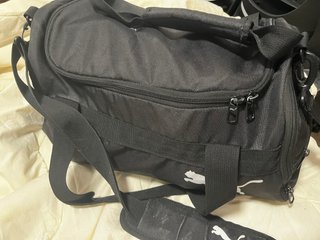 Bolsa de deporte Puma negra