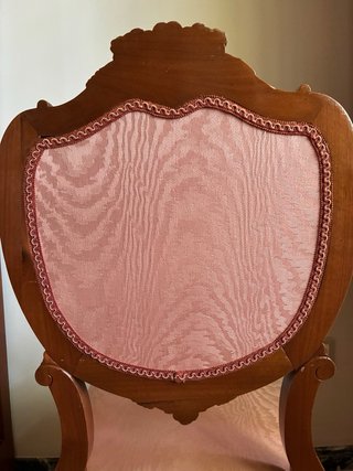 Silla Victoriana madera y tela rosa