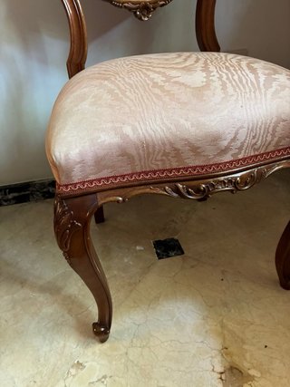 Silla Victoriana madera y tela rosa