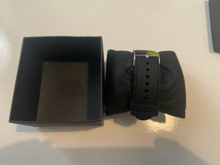 Reloj de pulsera con ecuaciones