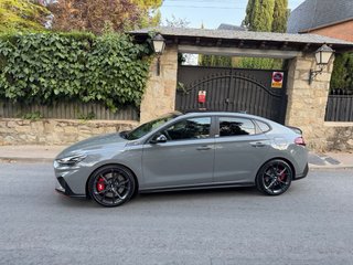 HYUNDAI I30N FASTBACK PERFORMANCE SKY DCT BACKETS