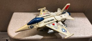 jet gobot F-16