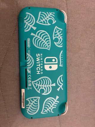 Nintendo Switch Lite Animal Crossing Edition