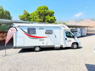 Autocaravana perfilada cama isla garaje xxl litio