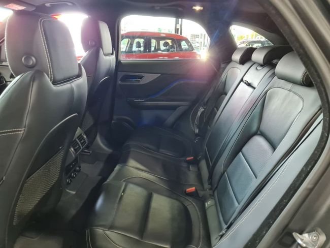 Jaguar F-Pace 2018, foto 13