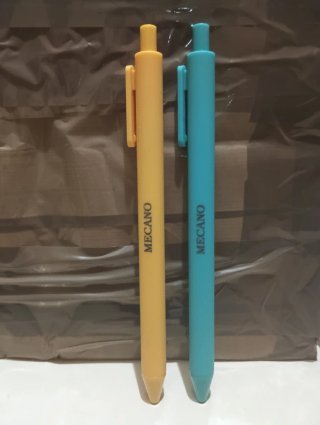 Lote Mecano Pendrive + 2 Bolígrafos