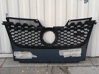 Parrilla y Parachoques Delantero  GOLF V  GTI