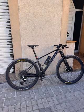 Cuadro y horquilla fox 120  Scott Scale 2025