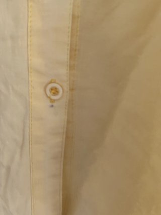 Blusa amarilla pastel manga corta talla L