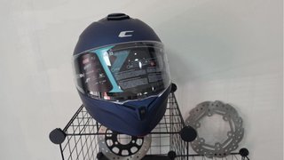 Variedad cascos de moto integrales diseños neón
