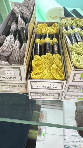 Ultimas UNIDADES/ Madejas para bordar y coser