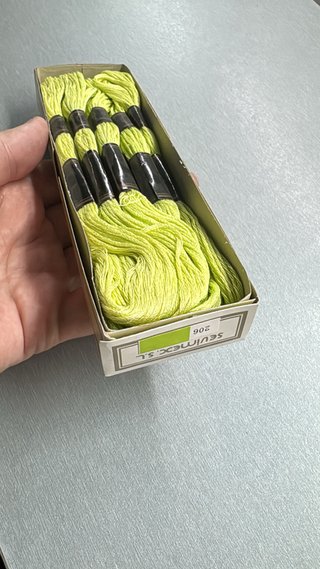 Ultimas UNIDADES/ Madejas para bordar y coser