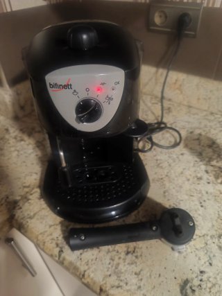 Cafetera Espresso Bifinett Negra