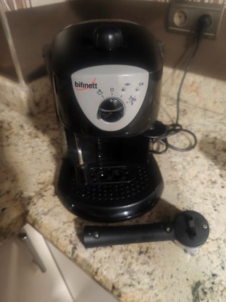 Cafetera Espresso Bifinett Negra