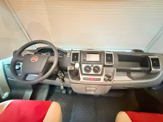 Autocaravana Automática con Isla