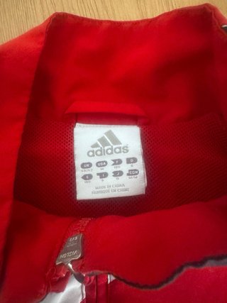 Chaqueta Adidas Roja y Negra