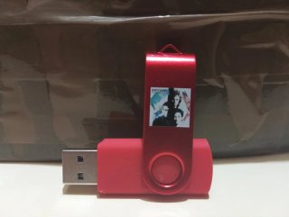 Lote Mecano Pendrive + 2 Bolígrafos