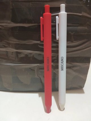 Lote Mecano Pendrive + 2 Bolígrafos