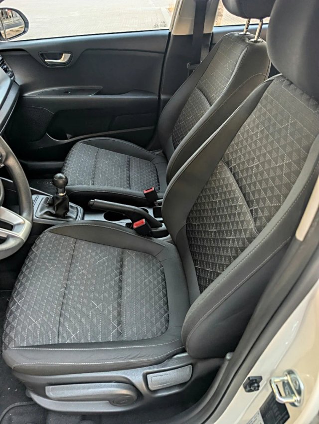 KIA Rio 2023 14.000km