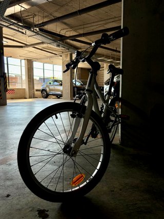 Bicicleta Infantil BTWIN 20 Blanca como nueva