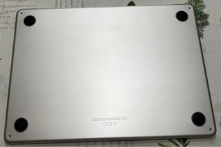 MacBook Air 13,6 M3 8GB RAM 256GB SSD Blanco estre