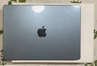 MacBook Air 13,6 M3 8GB RAM 256GB SSD Blanco estre