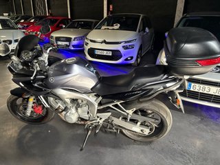 Yamaha Fazer Sportbike Negra/Gris