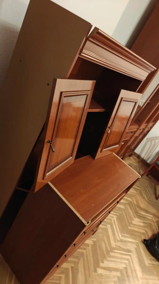 Mueble de salón madera oscura