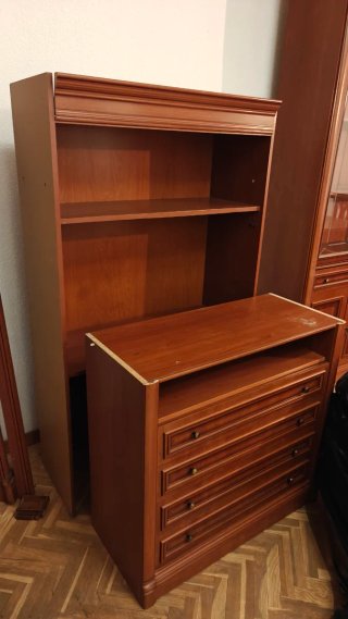 Mueble de salón madera oscura