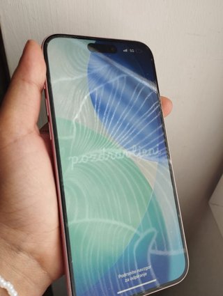 iPhone 15 Plus Rosa Como Nuevo