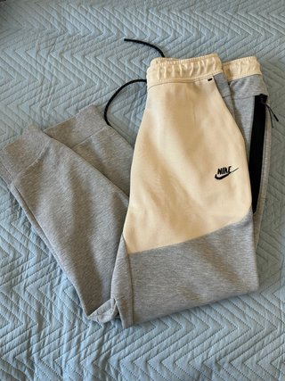 Nike Tech Fleece Beige  ORIGINAL