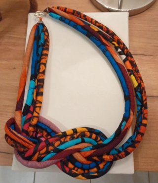 Bellissima collana cotone africano multicolore