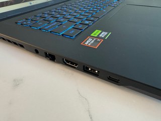 PORTÁTIL GIGABYTE AERO X16 16 RYZEN AI 16GB 1TB