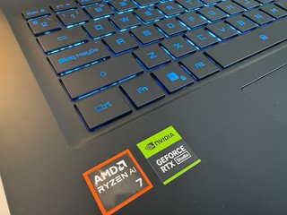 PORTÁTIL GIGABYTE AERO X16 16 RYZEN AI 16GB 1TB
