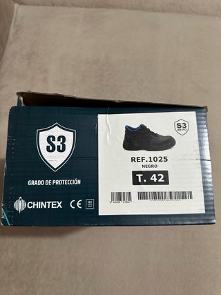 Botas de seguridad CHINTEX negras y azules