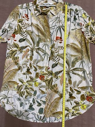 Blusa H&M Estampado Tropical Talla M