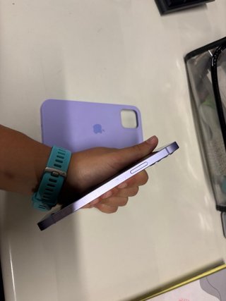 iPhone 12 64GB Morado