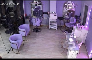 Mobiliario para peluquería: sillones, espejos