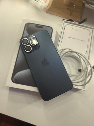 iPhone 15 Pro Max 256GB Negro/Gris
