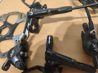 Frenos Shimano XT M8000 Disco Hidráulico