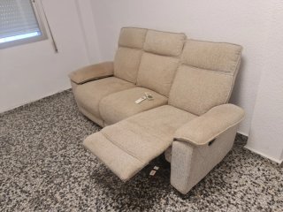 Sofá reclinable 3 plazas beige