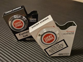 Lotto scatole e pacchetti vuoti Lucky Strike
