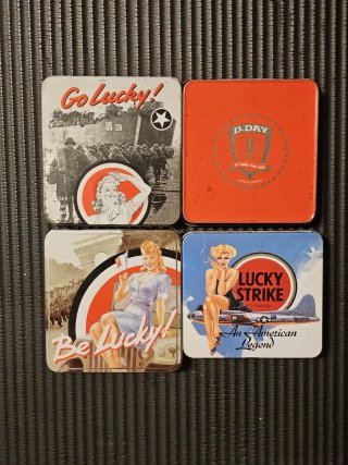 Lotto scatole e pacchetti vuoti Lucky Strike