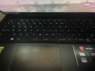 Portátil Gaming MSI GP Leopard 66