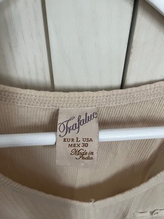 Camiseta tirantes Zara beige talla L