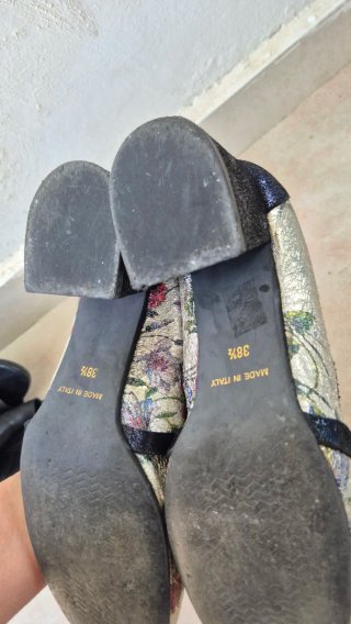 Scarpe donna fantasia floreale tacco