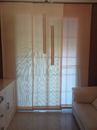 Cortinas estilo estores paneles japoneses y riel